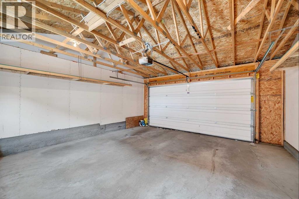 30 Sage Bluff Gate NW, Calgary, Alberta  T3R 0Y9 - Photo 39 - A2286353