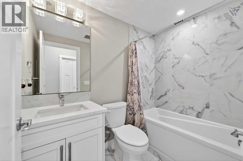 30 Sage Bluff Gate NW, Calgary, Alberta  T3R 0Y9 - Photo 32 - A2286353
