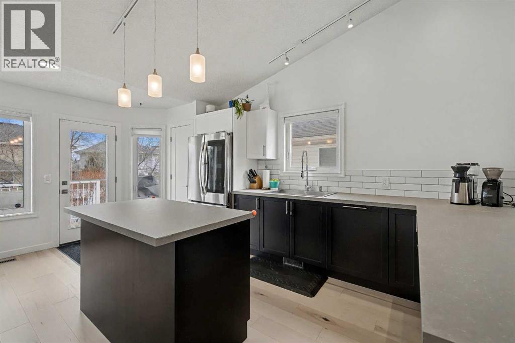 81 Citadel Gardens NW, Calgary, Alberta  T3G 3X6 - Photo 9 - A2306216