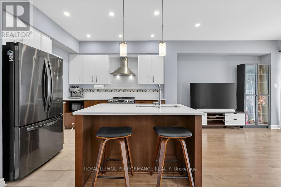 790 Cairn Cres Crescent E, Ottawa, Ontario  K1W 0P7 - Photo 14 - X13073352