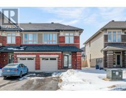 790 CAIRN CRES CRESCENT E, Ottawa, Ontario