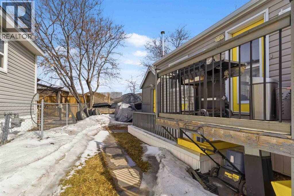 189 Caouette Crescent, Fort Mcmurray, Alberta  T9K 2H9 - Photo 36 - A2305792