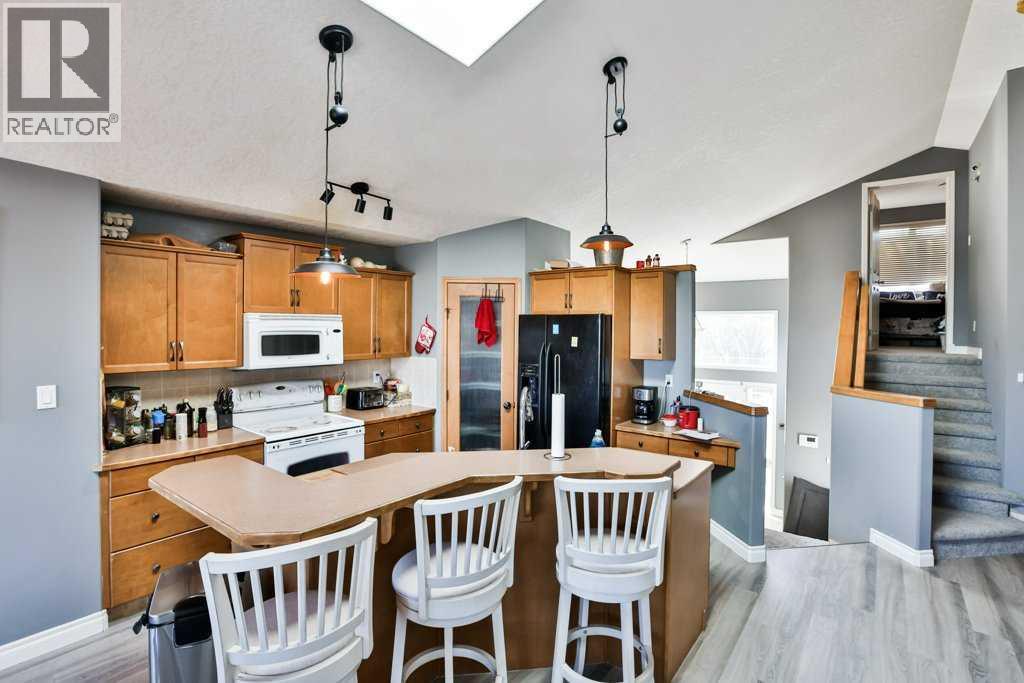 41 Lynx Place N, Lethbridge, Alberta  T1H 6V2 - Photo 5 - A2300189
