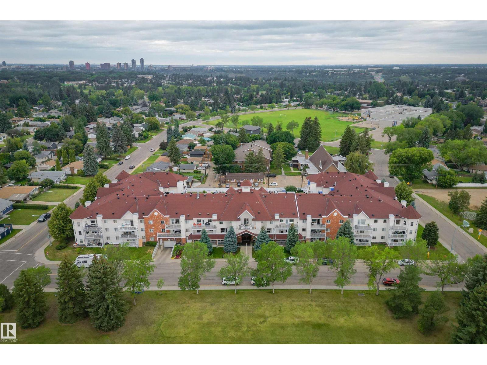 #304 6220 Fulton Rd NW, Edmonton, Alberta  T6A 3T4 - Photo 2 - E4485189