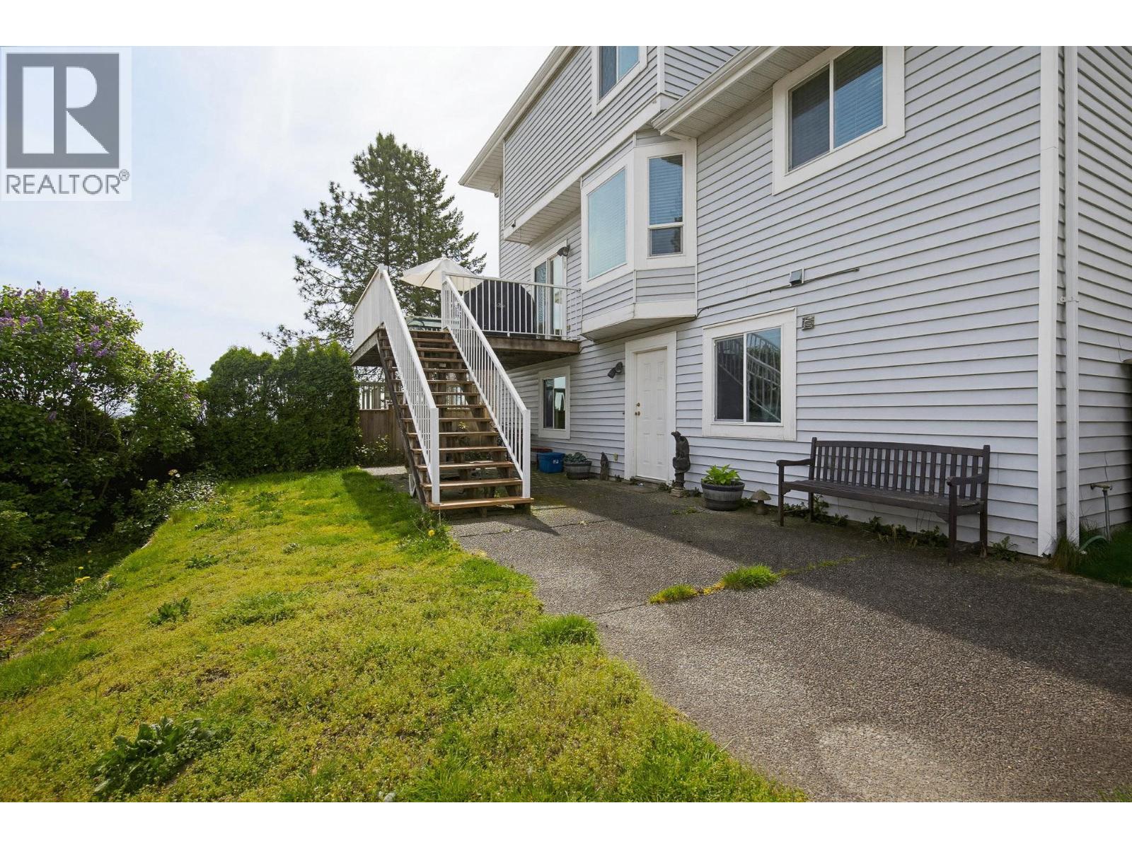 2165 Tower Court, Port Coquitlam, British Columbia  V3C 5E3 - Photo 4 - R3118556