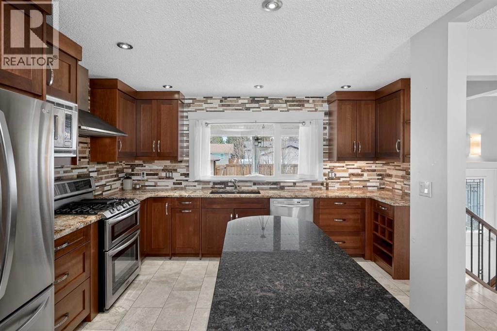 14543 Parkside Drive SE, Calgary, Alberta  T2J 4P3 - Photo 3 - A2305414