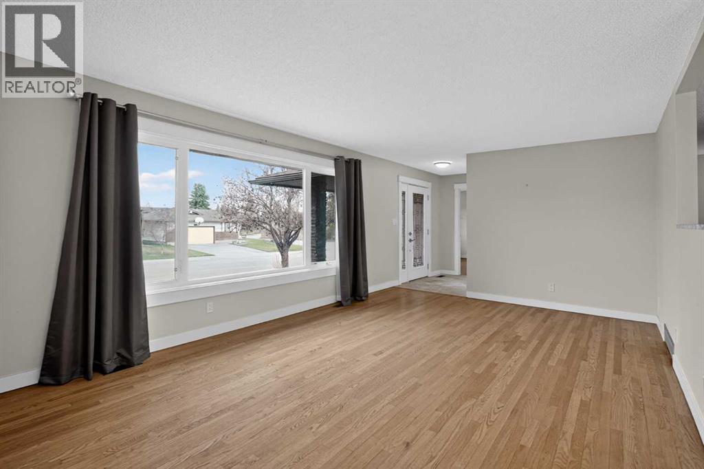 14543 Parkside Drive SE, Calgary, Alberta  T2J 4P3 - Photo 12 - A2305414