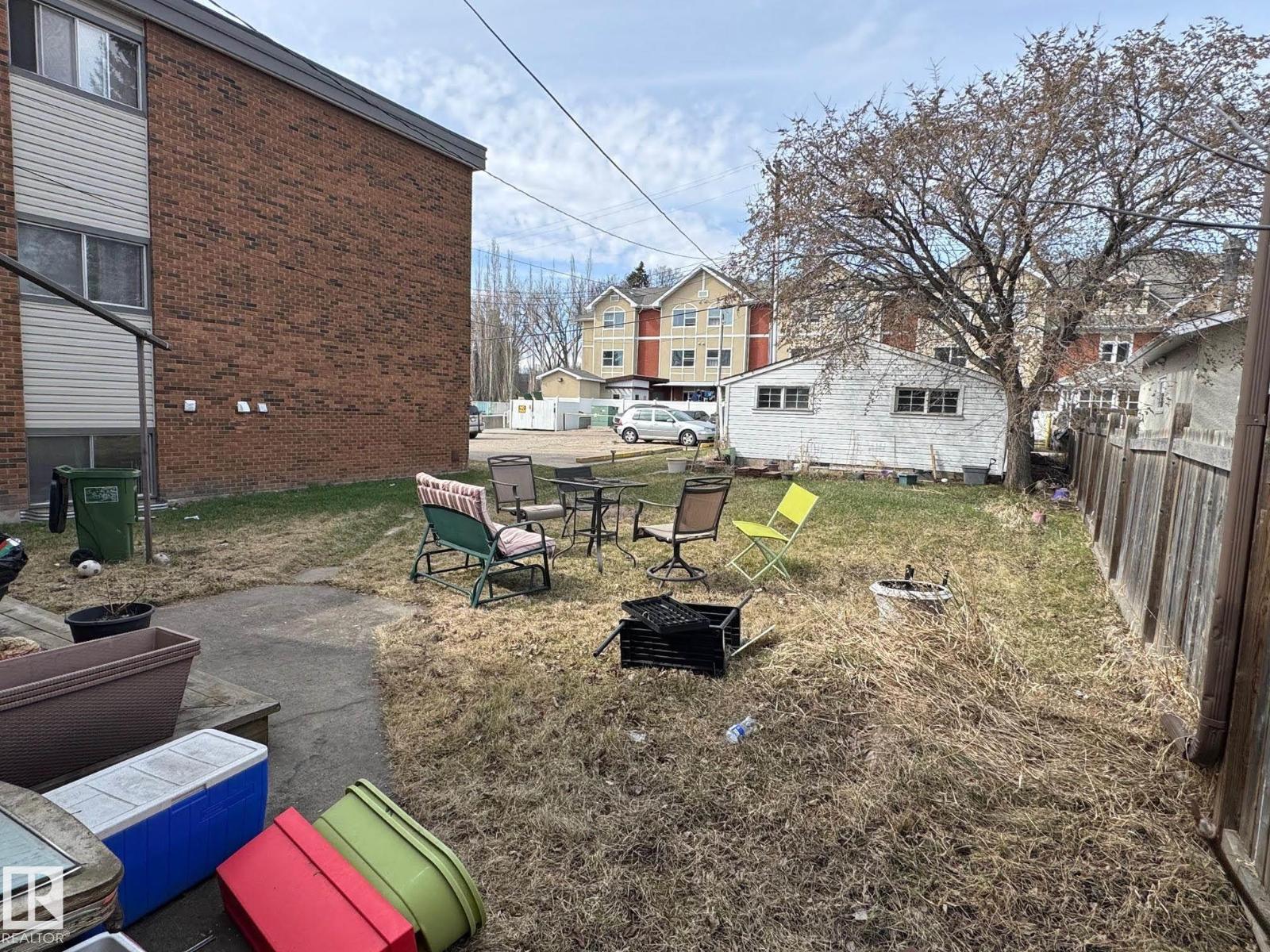 10708 University Av Nw, Edmonton, Alberta  T6G 0V6 - Photo 2 - E4485387