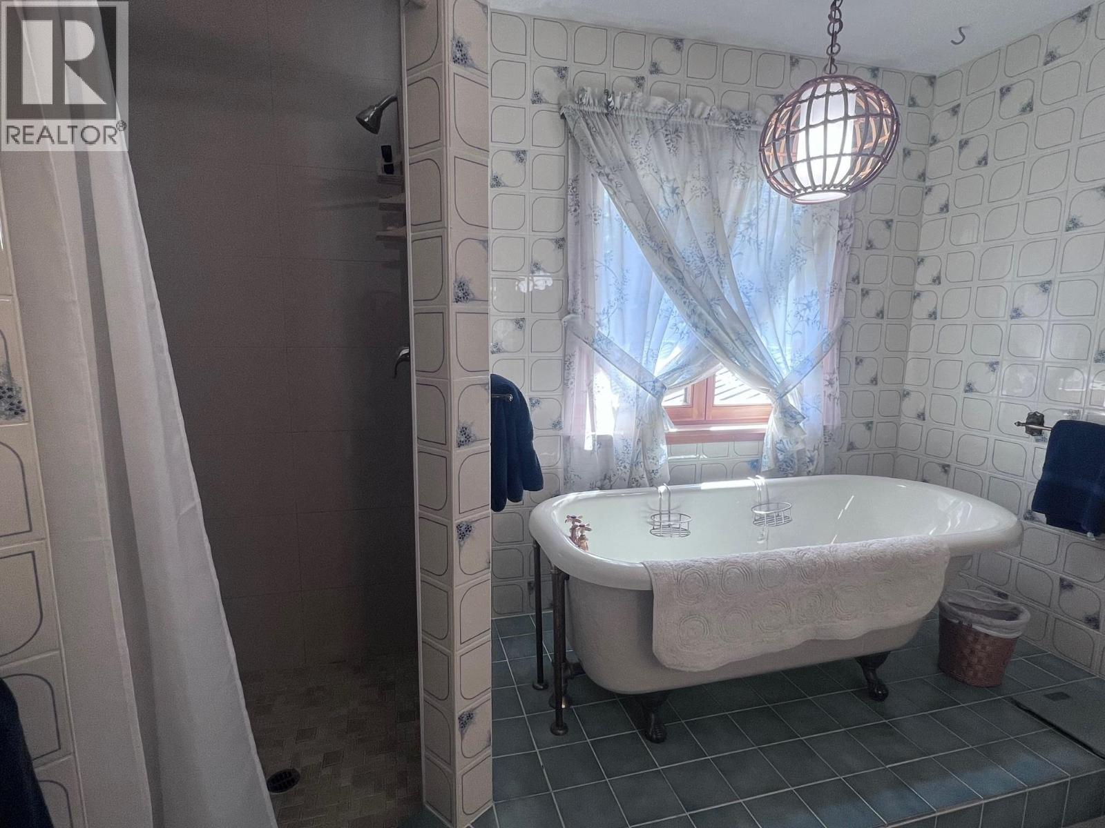 3170 Mountainview Road, Smithers, British Columbia  V0J 2N6 - Photo 36 - R3115586