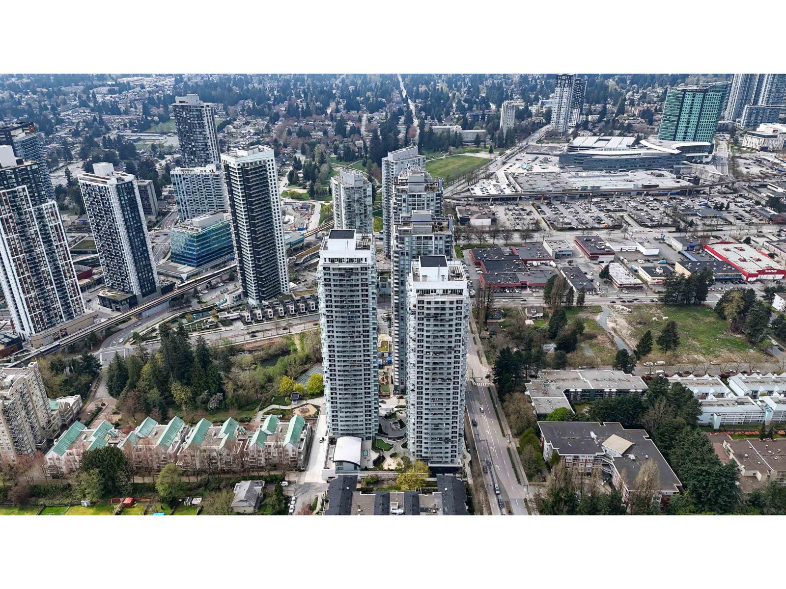 2106 13768 100 Avenue, Surrey, British Columbia  V3T 0V2 - Photo 1 - R3118483
