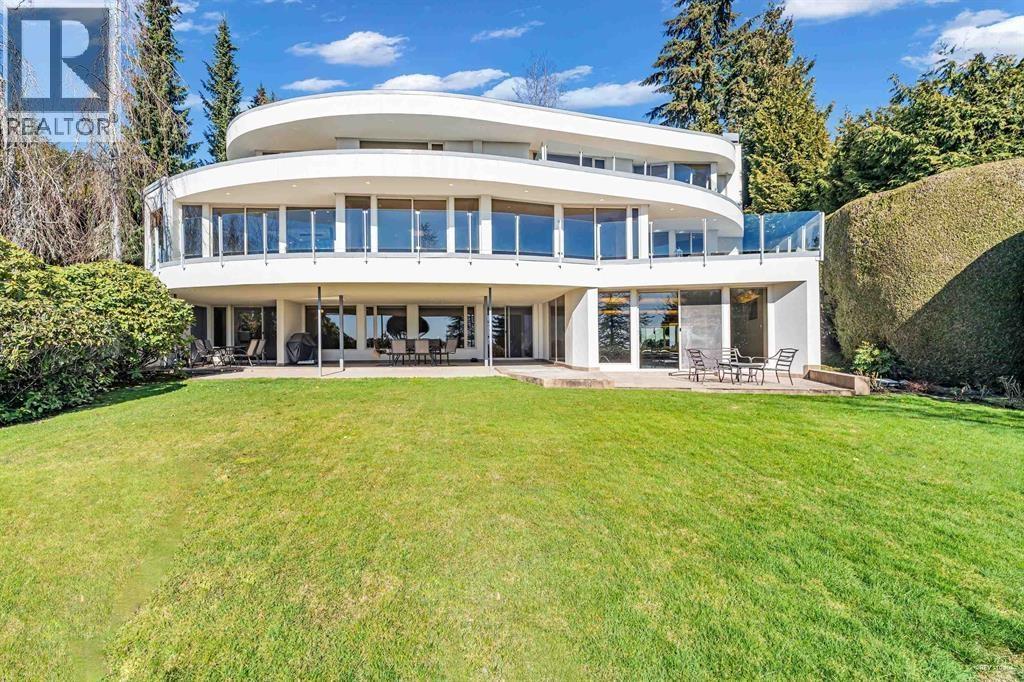 1407 BRAMWELL ROAD, West Vancouver, British Columbia