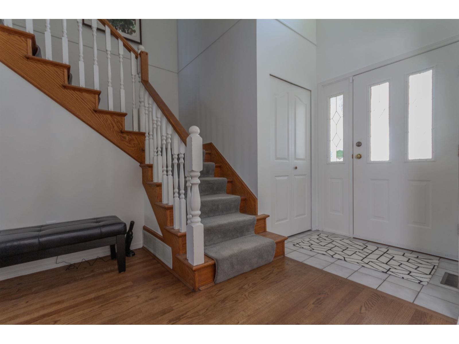 11083 153a Street, Surrey, British Columbia  V3R 9H8 - Photo 7 - R3118584
