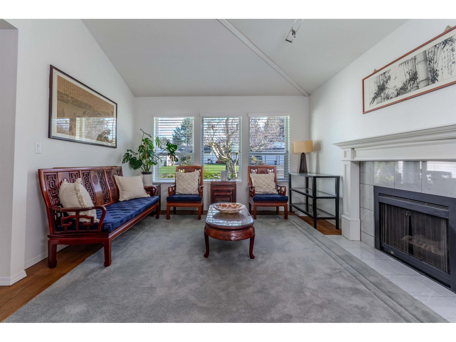11083 153a Street, Surrey, British Columbia  V3R 9H8 - Photo 5 - R3118584
