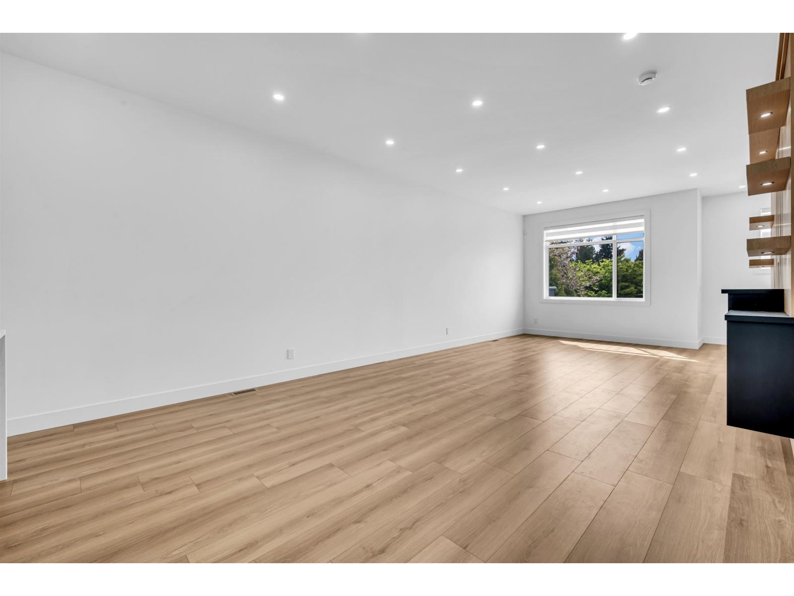 101 15371 94 Avenue, Surrey, British Columbia  V3R 1E3 - Photo 19 - R3118182