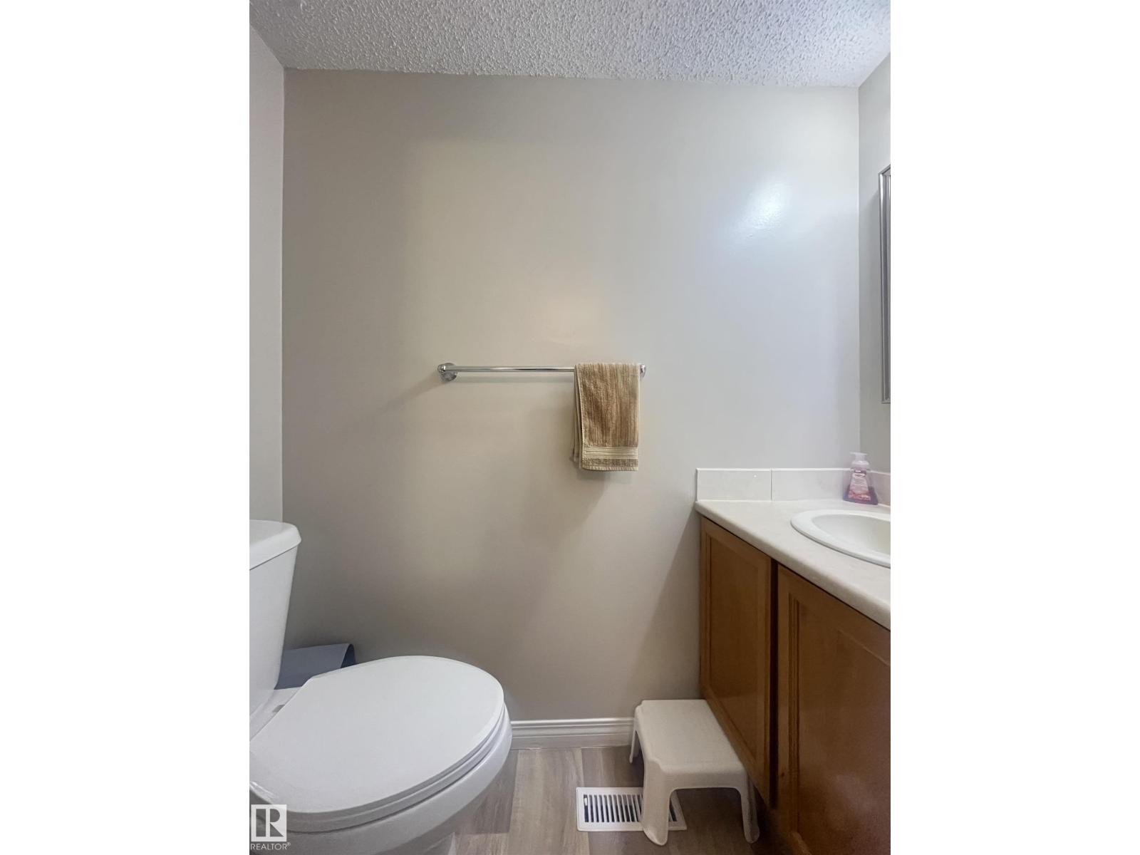 18160 96 Av Nw, Edmonton, Alberta  T5T 3N3 - Photo 10 - E4485388