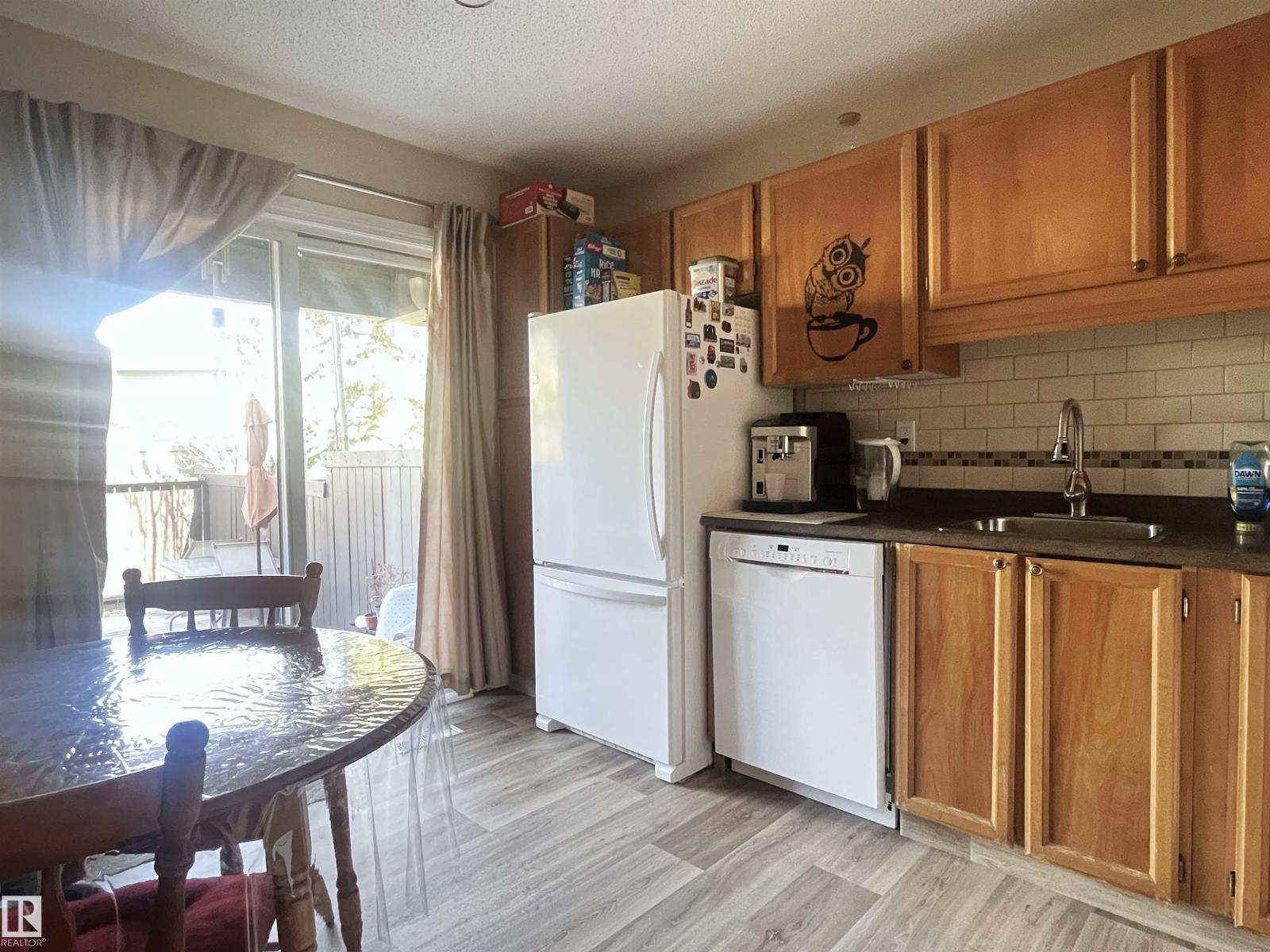 18160 96 Av Nw, Edmonton, Alberta  T5T 3N3 - Photo 3 - E4485388
