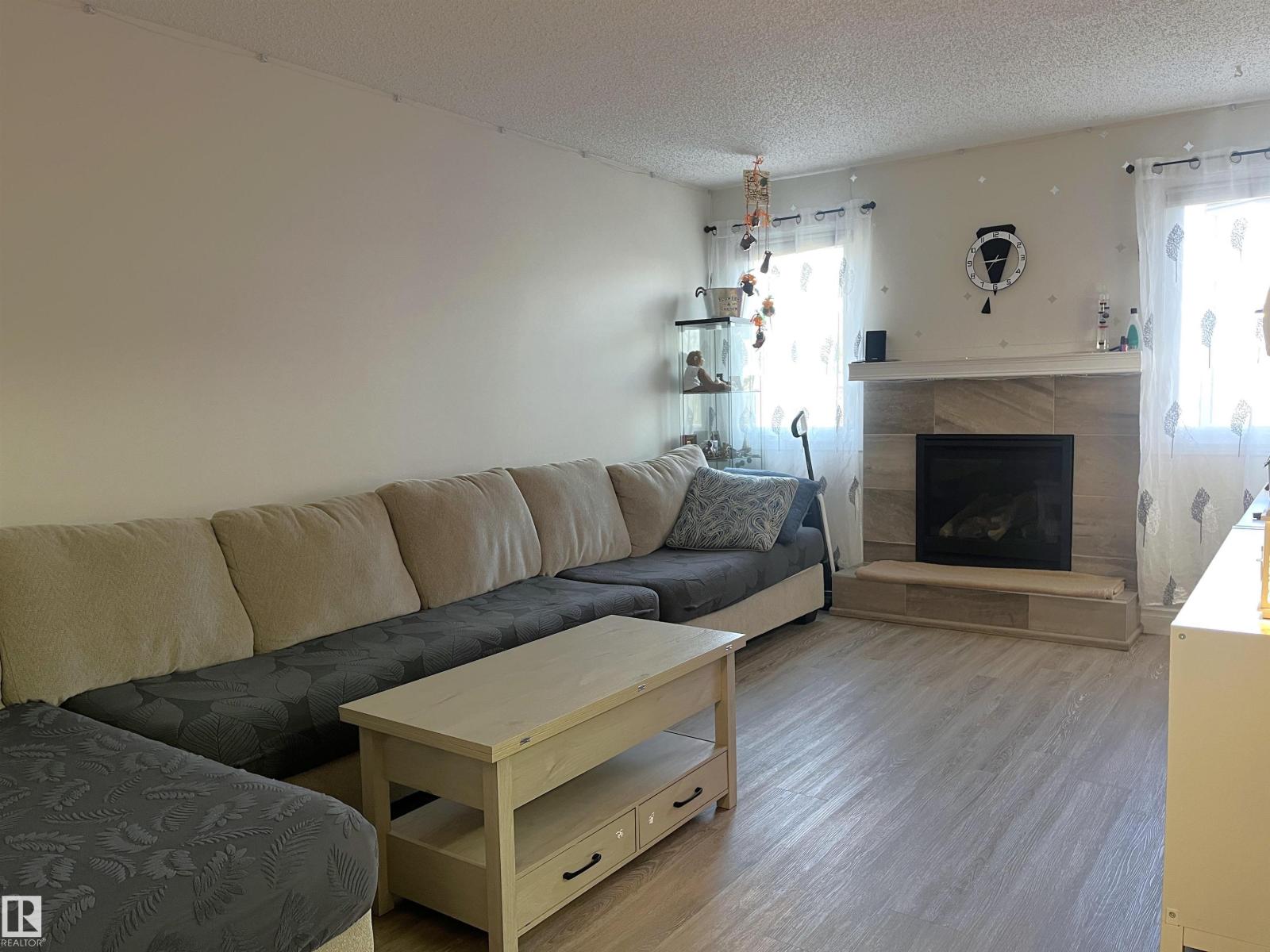 18160 96 Av Nw, Edmonton, Alberta  T5T 3N3 - Photo 5 - E4485388
