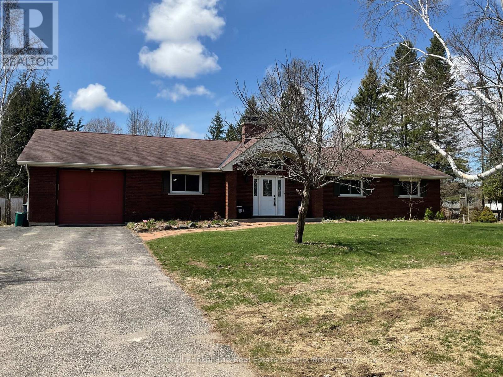 3 GLENDALE ROAD, Bracebridge, Ontario
