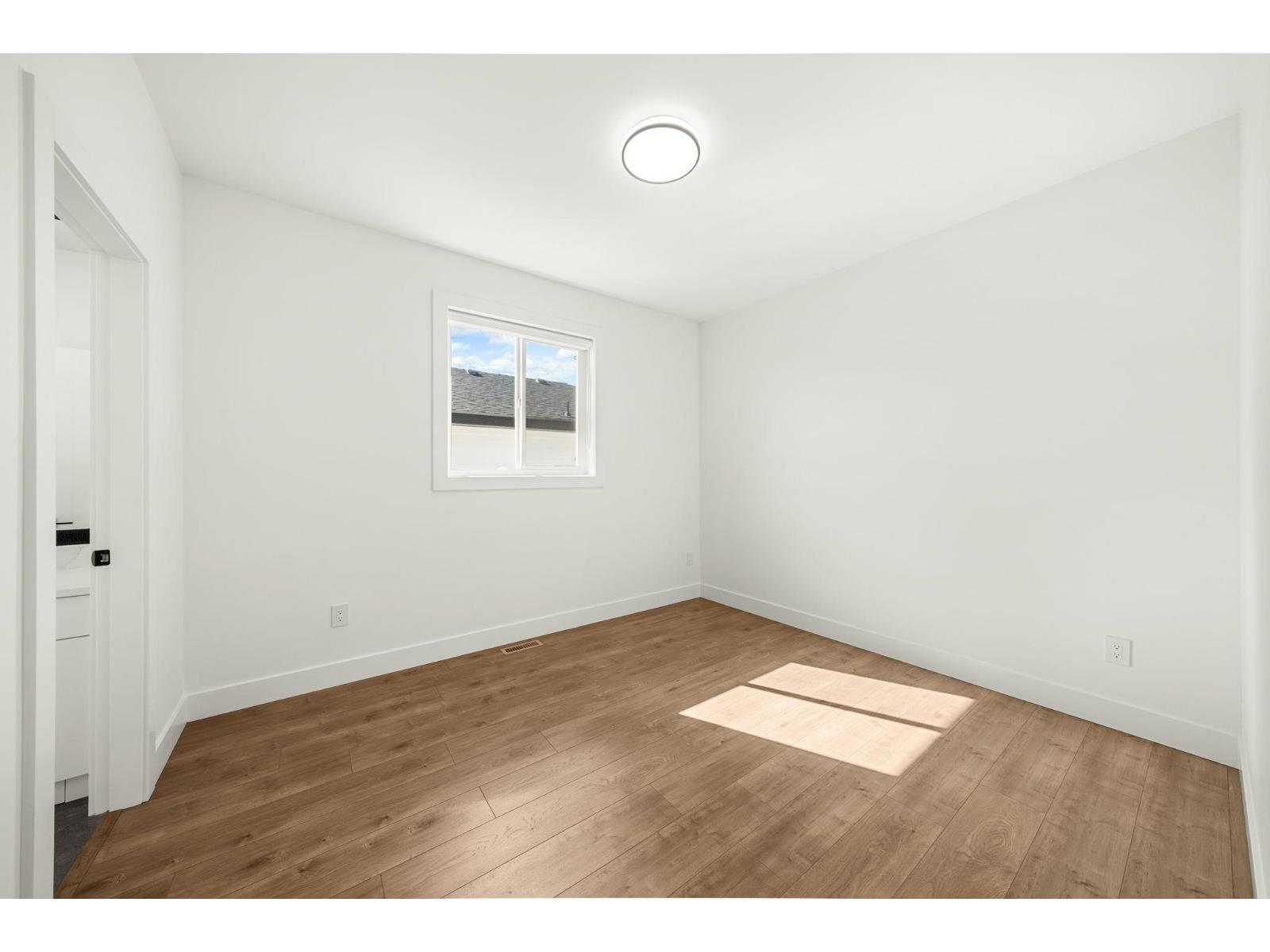6821 205 Street, Langley, British Columbia  V2Y 3C8 - Photo 17 - R3108622