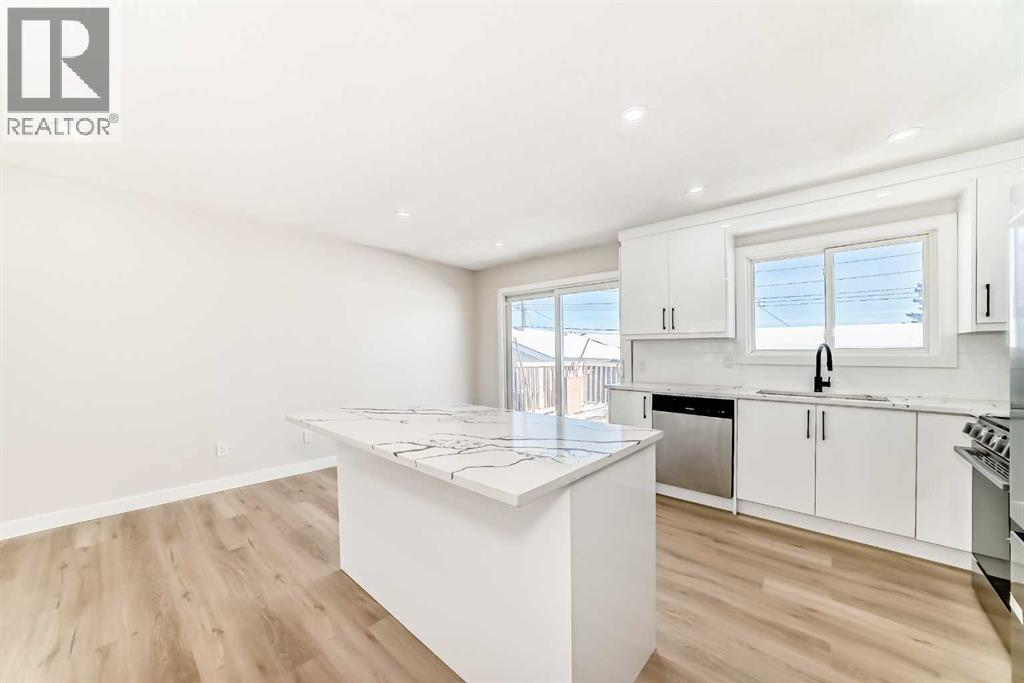 6128 Madigan Drive NE, Calgary, Alberta  T2A 4V8 - Photo 8 - A2281919