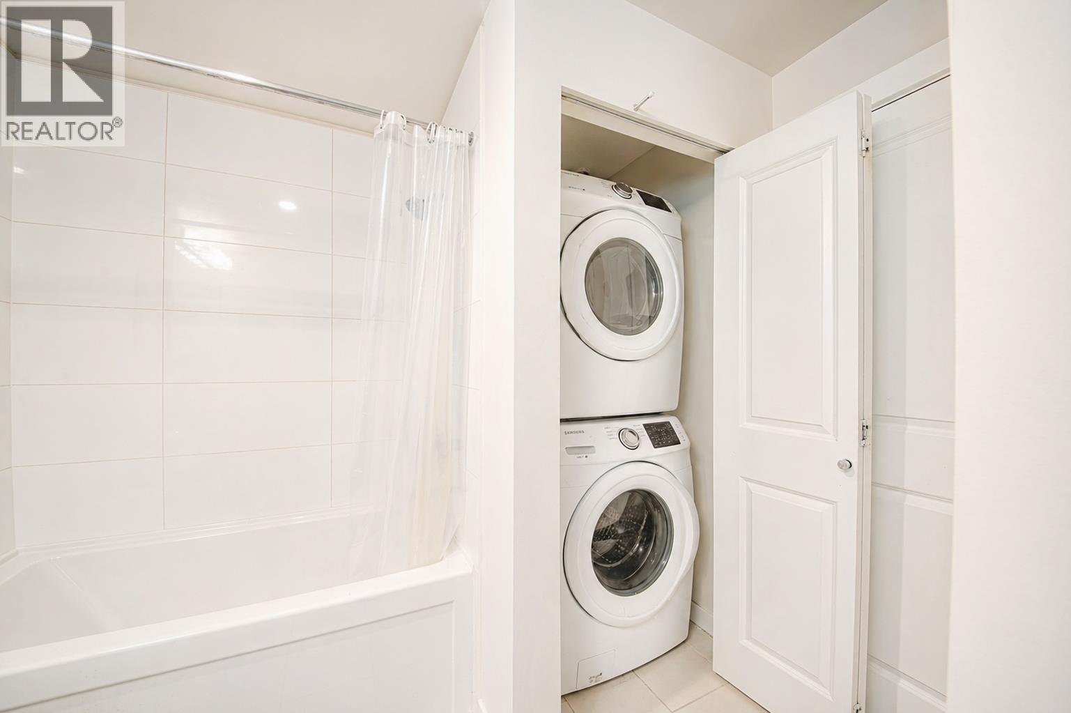 313 9877 University Crescent, Burnaby, British Columbia  V5A 0E5 - Photo 14 - R3118360