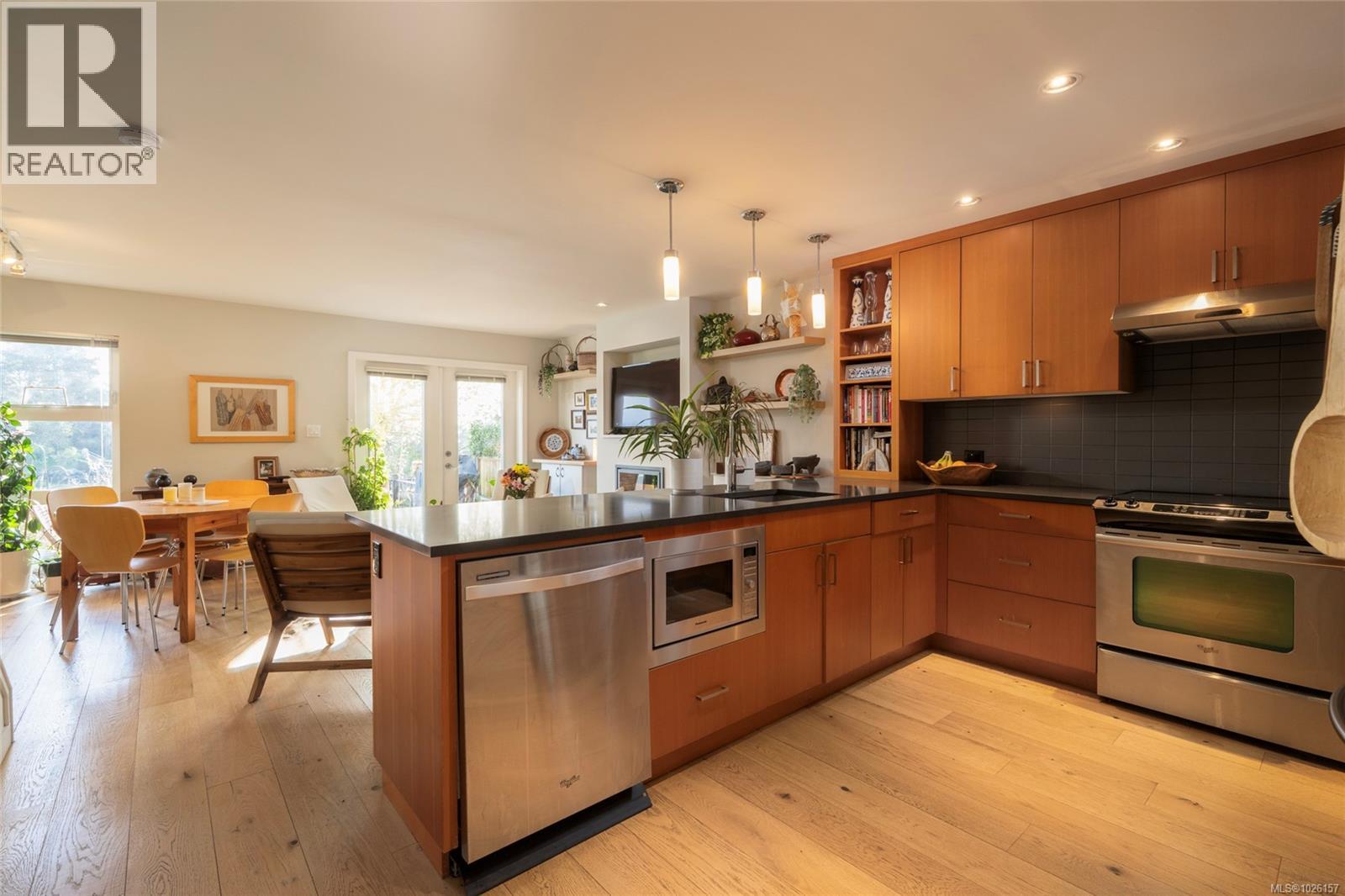 17 785 Central Spur Rd, Victoria, British Columbia  V9A 7S1 - Photo 5 - 1026157