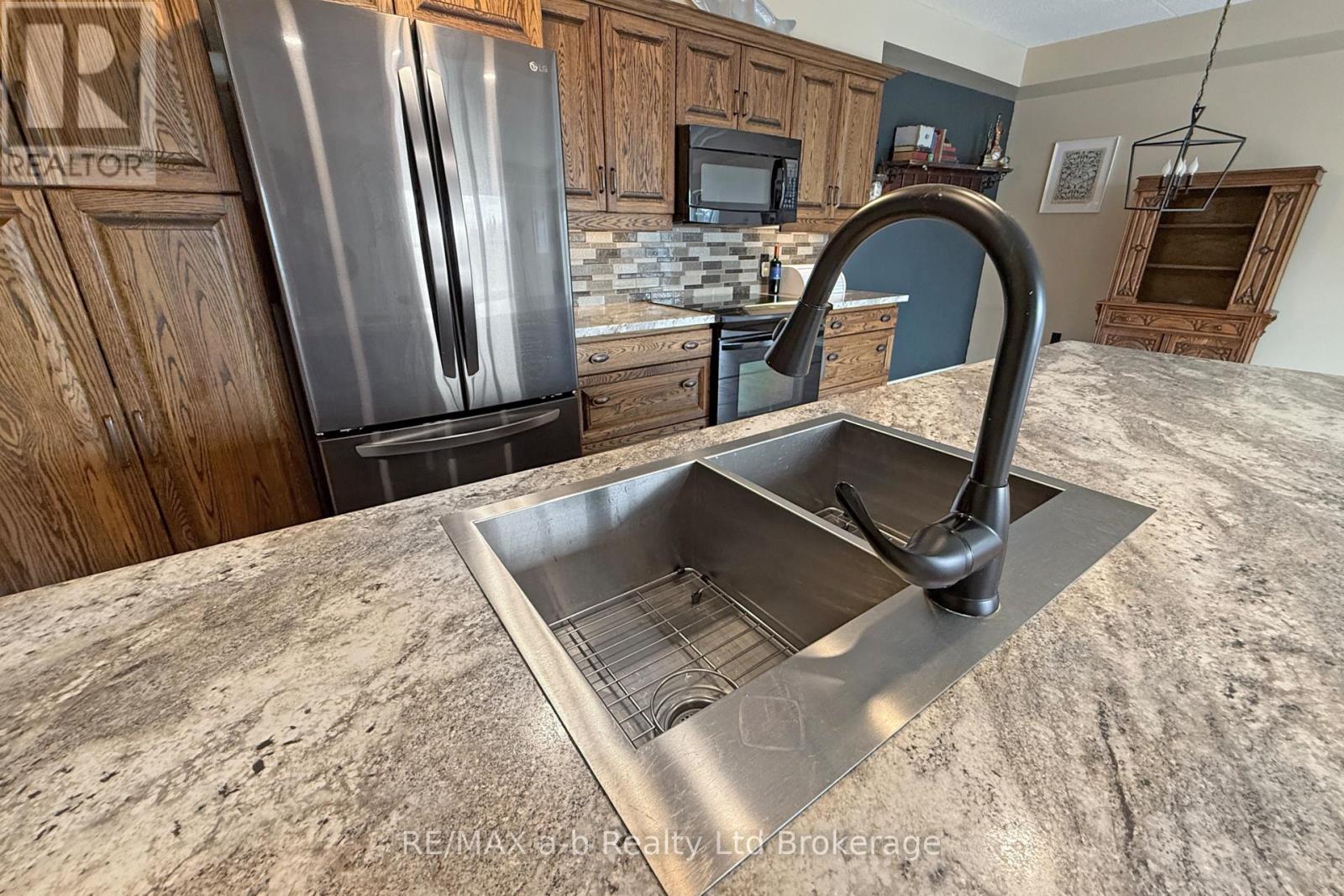 304 - 159 Ferguson Drive, Woodstock, Ontario  N4V 1A9 - Photo 16 - X13073460