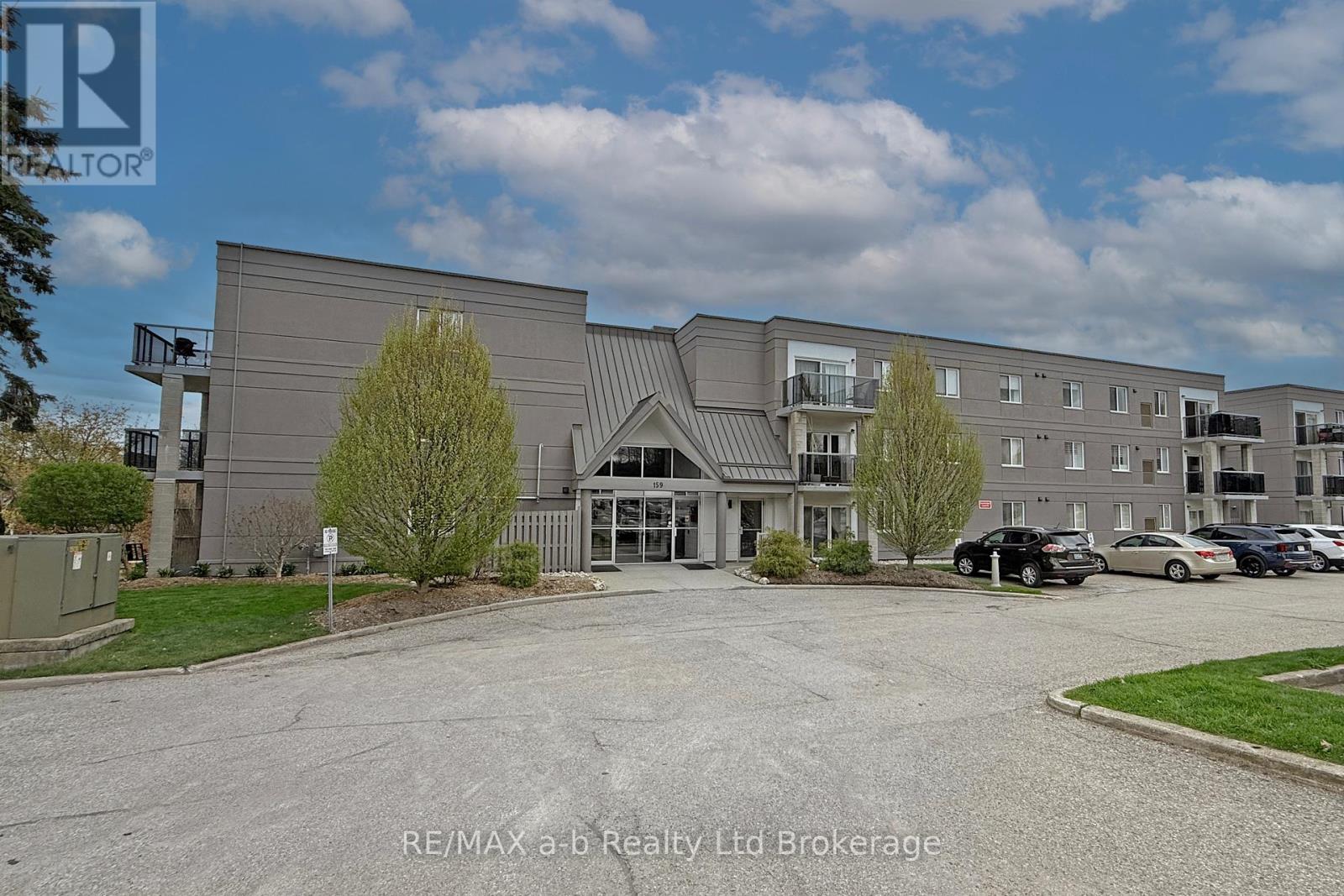 304 - 159 Ferguson Drive, Woodstock, Ontario  N4V 1A9 - Photo 2 - X13073460