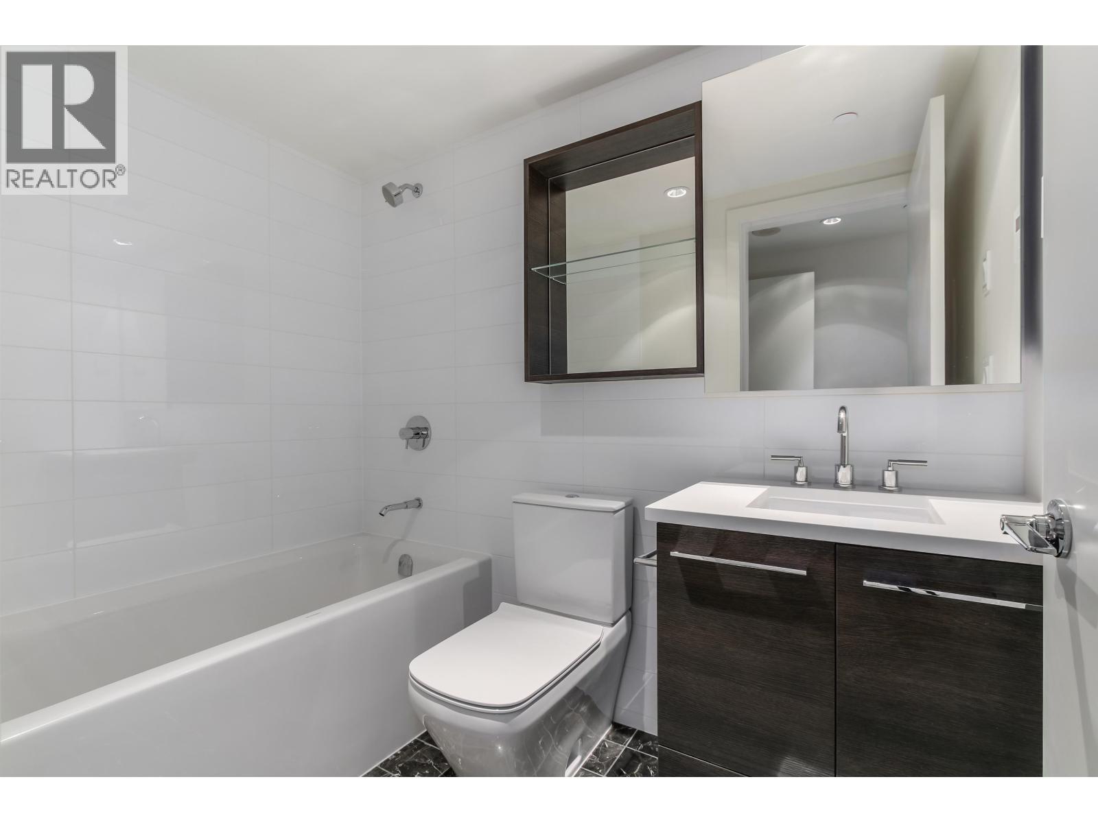 601 7468 Lansdowne Road, Richmond, British Columbia  V7C 0B7 - Photo 9 - R3118347