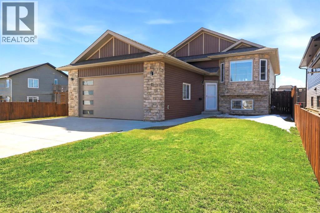 11 Aura Drive, Blackfalds, Alberta  T4M 0N3 - Photo 1 - A2306018