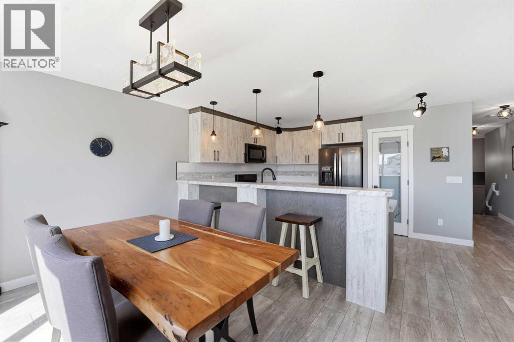 11 Aura Drive, Blackfalds, Alberta  T4M 0N3 - Photo 6 - A2306018