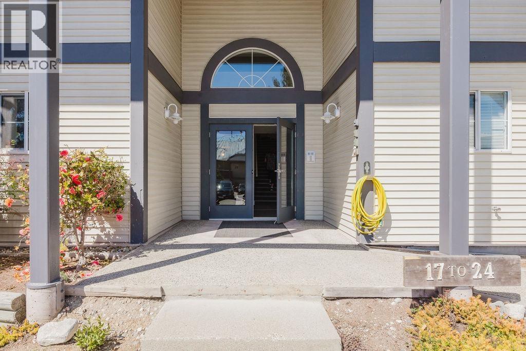 17 689 Park Road, Gibsons, British Columbia  V0N 1V7 - Photo 3 - R3118191