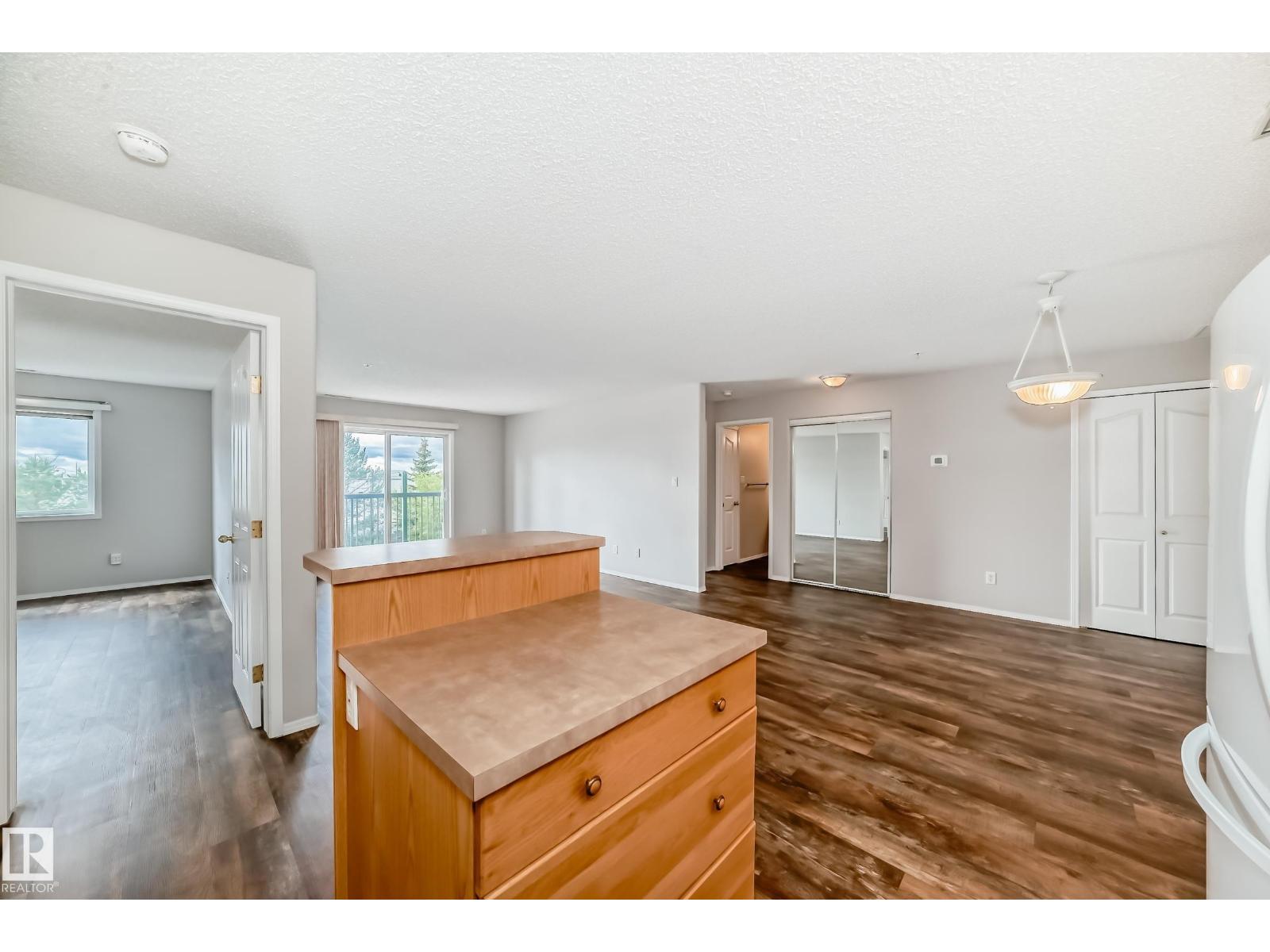 #323 16303 95 St NW, Edmonton, Alberta  T5Z 3V1 - Photo 15 - E4452076