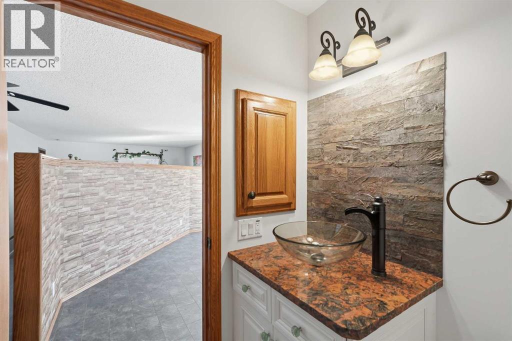 506 4 Street SW, High River, Alberta  T1V 1B6 - Photo 13 - A2306522