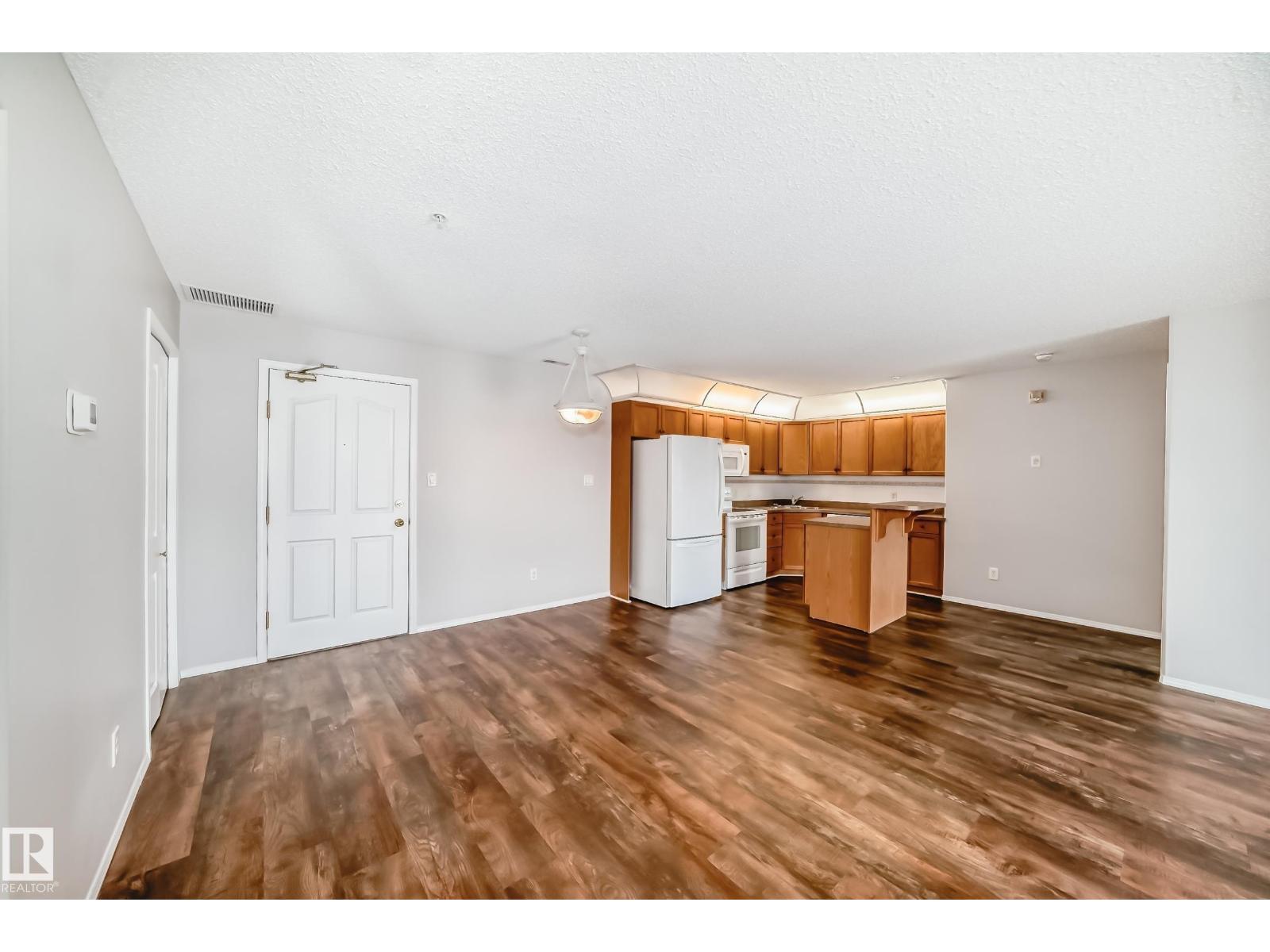 #323 16303 95 St NW, Edmonton, Alberta  T5Z 3V1 - Photo 11 - E4452076