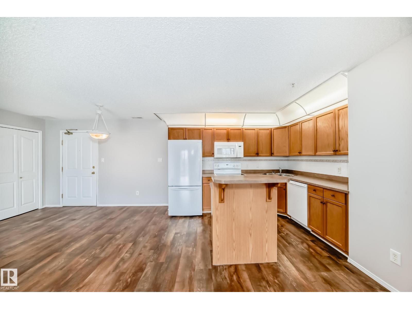 #323 16303 95 St NW, Edmonton, Alberta  T5Z 3V1 - Photo 8 - E4452076