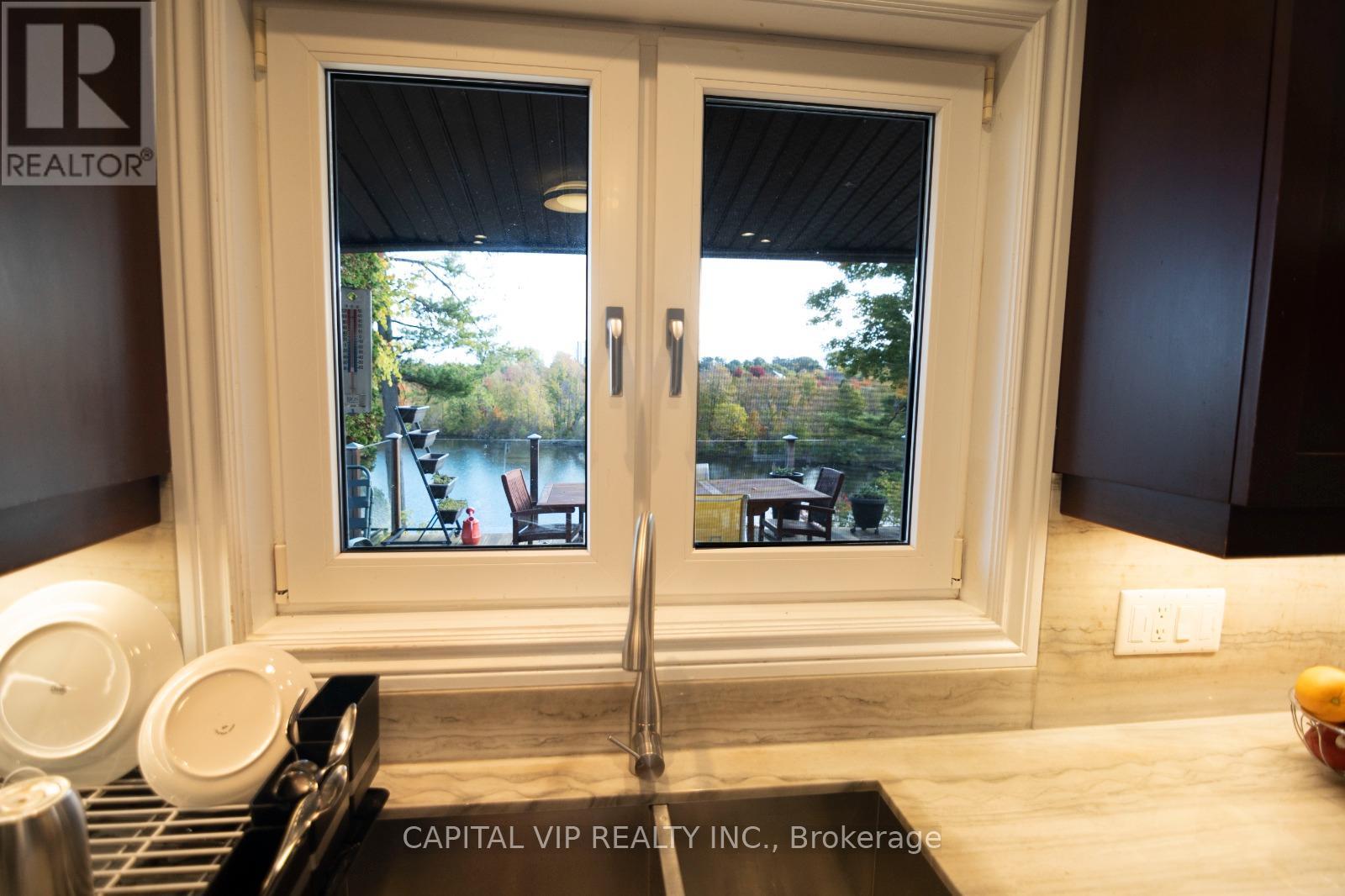 4 Wellsmere Court E, Ottawa, Ontario  K2E 8C2 - Photo 14 - X13073406