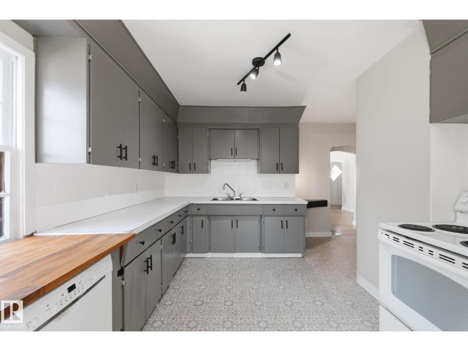 12225 134 St NW, Edmonton, Alberta  T5L 1T8 - Photo 13 - E4476227
