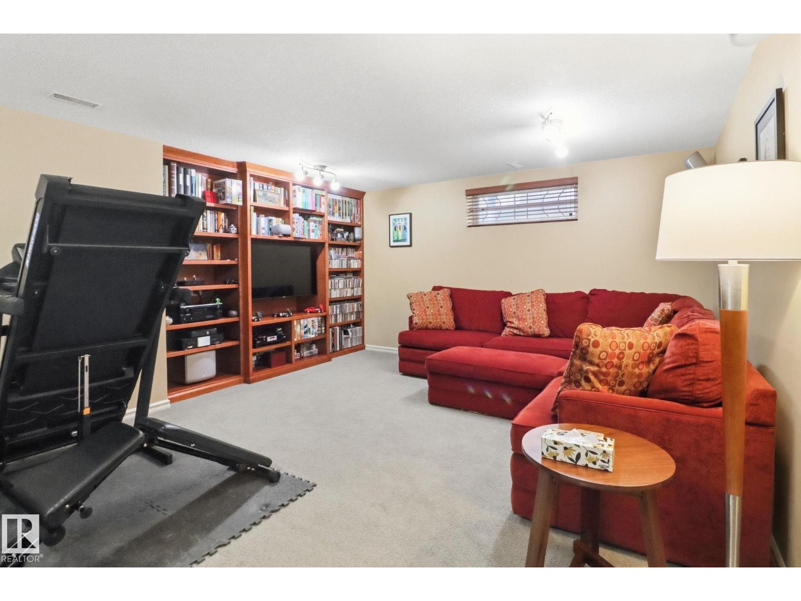 8311 11 Av Sw, Edmonton, Alberta  T6X 1E3 - Photo 30 - E4485392