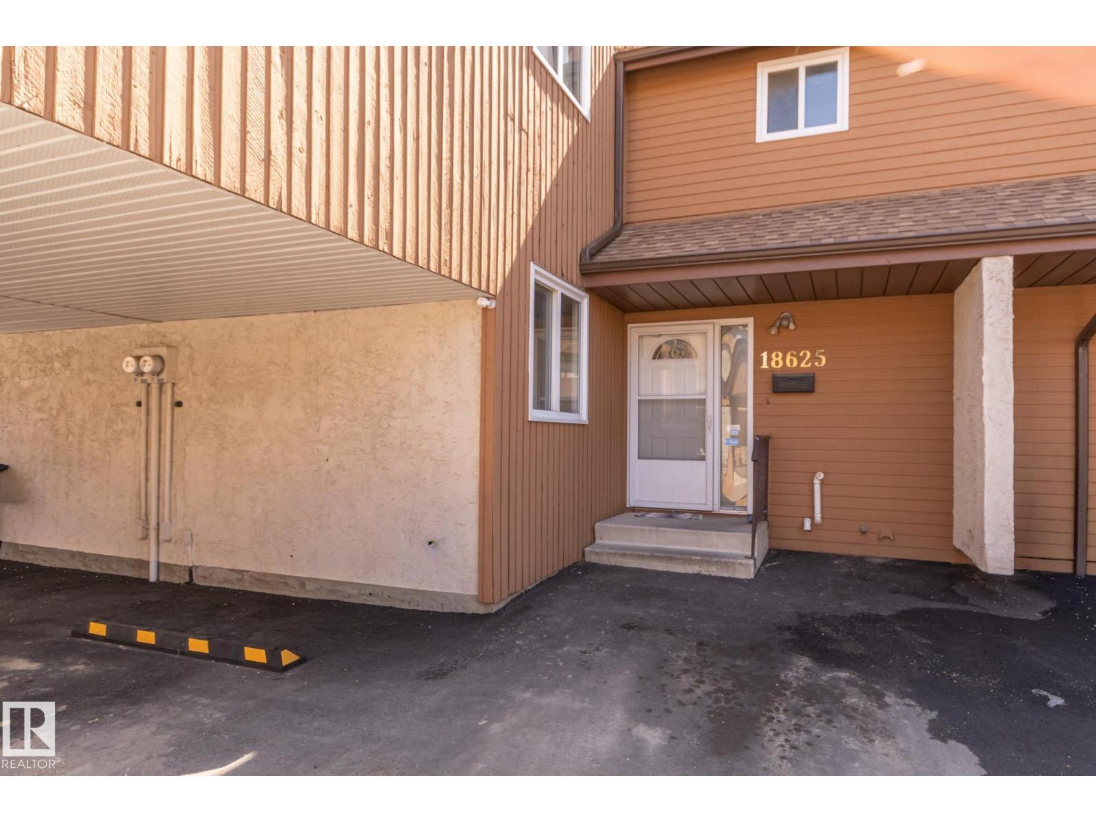 18625 66 Av Nw, Edmonton, Alberta  T5T 2M3 - Photo 2 - E4485393