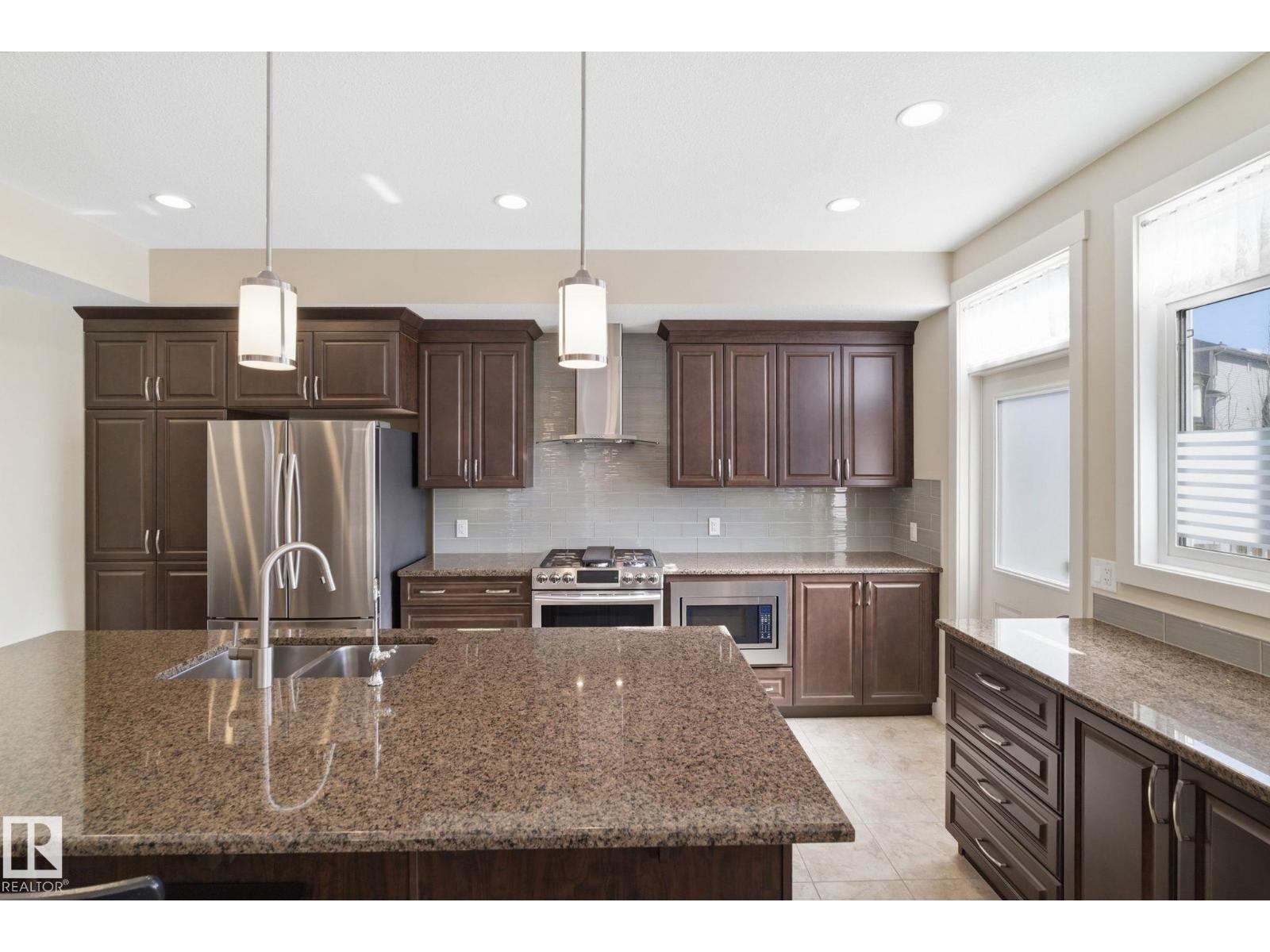 3235 Abbott Cr Sw, Edmonton, Alberta  T6W 1A8 - Photo 5 - E4481667
