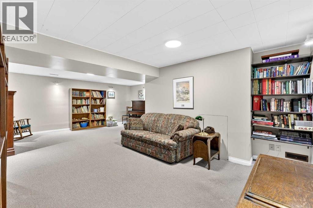 1415 108 Avenue SW, Calgary, Alberta  T2W 0C6 - Photo 29 - A2303870