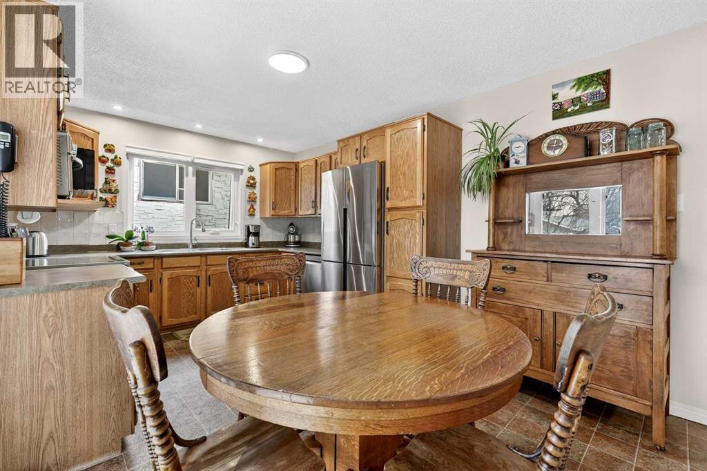 1415 108 Avenue SW, Calgary, Alberta  T2W 0C6 - Photo 17 - A2303870