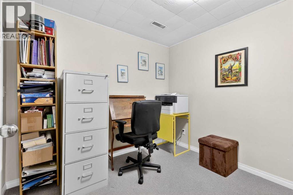 1415 108 Avenue SW, Calgary, Alberta  T2W 0C6 - Photo 32 - A2303870