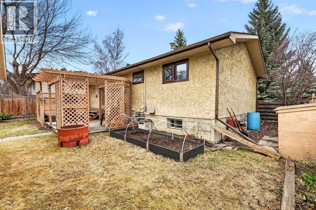 1415 108 Avenue SW, Calgary, Alberta  T2W 0C6 - Photo 35 - A2303870