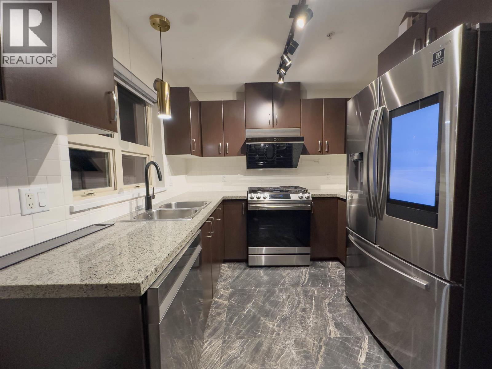 307 3132 Dayanee Springs Boulevard, Coquitlam, British Columbia  V3E 0B5 - Photo 15 - R3118206