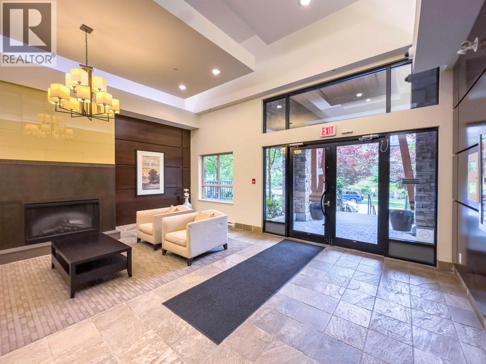 307 3132 Dayanee Springs Boulevard, Coquitlam, British Columbia  V3E 0B5 - Photo 3 - R3118206