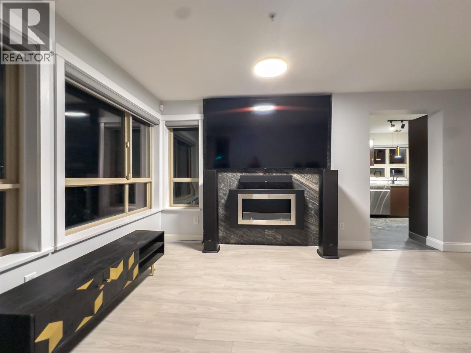 307 3132 Dayanee Springs Boulevard, Coquitlam, British Columbia  V3E 0B5 - Photo 8 - R3118206