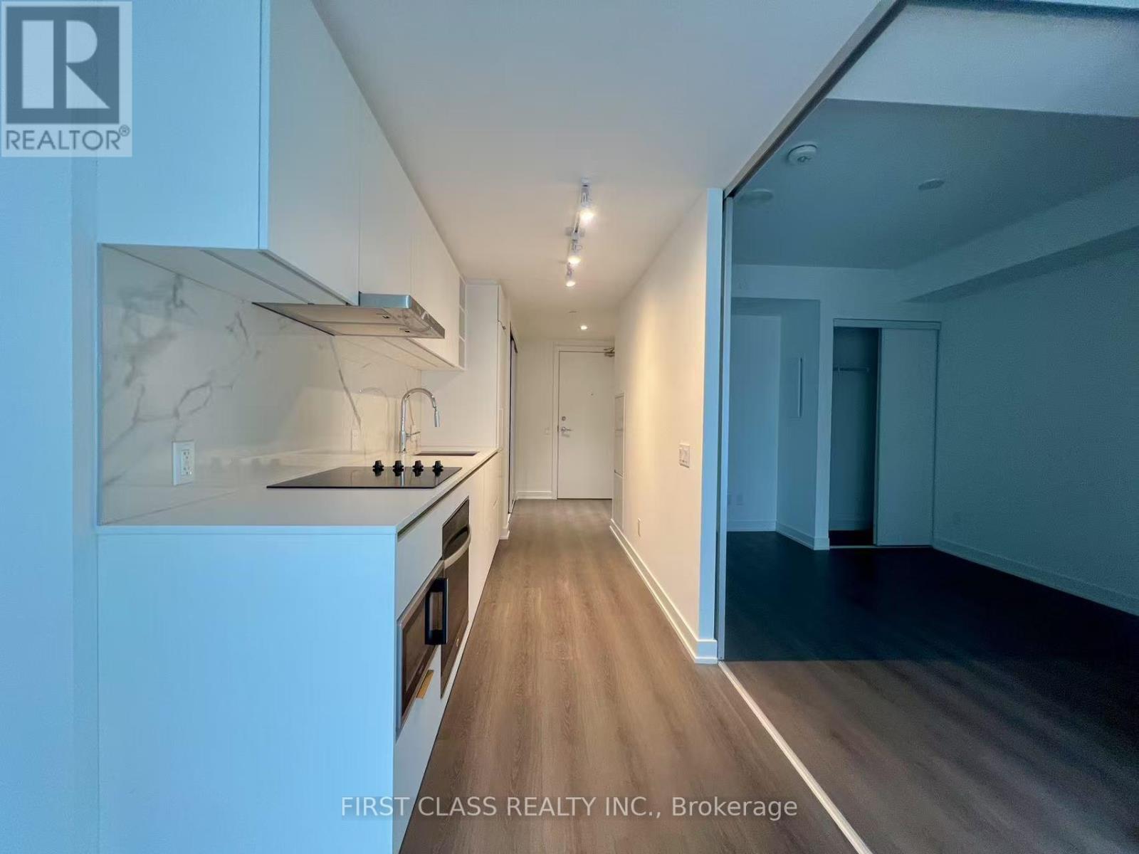 1807 - 8 Wellesley Street W, Toronto (Bay Street Corridor), Ontario  M4Y 0J5 - Photo 7 - C13073472