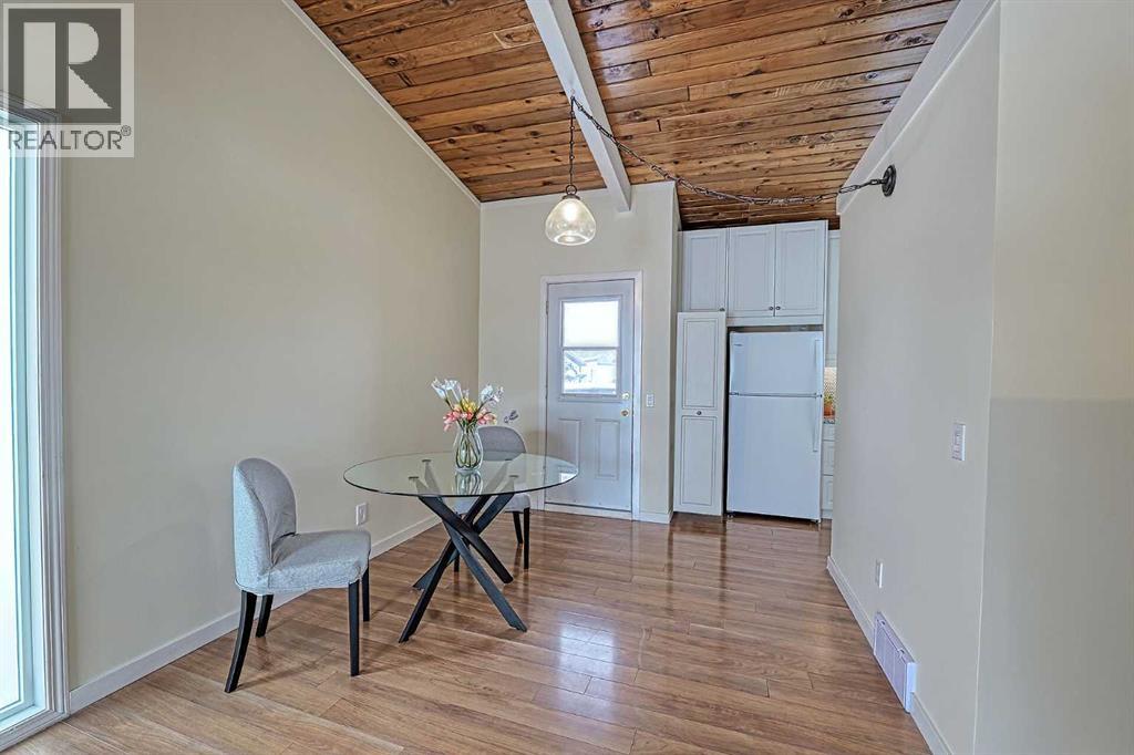 9930 26 Street SW, Calgary, Alberta  T2V 4E9 - Photo 8 - A2297671